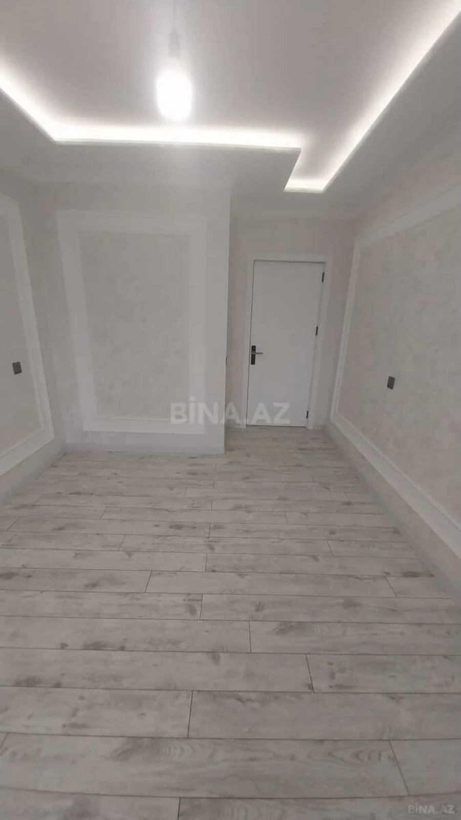 Satılır 2 otaqlı mənzil 52 m²