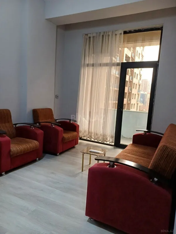 Kirayə verilir 2 otaqlı mənzil 55 m²
