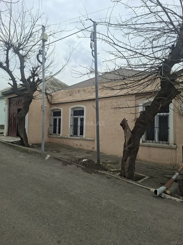 Satılır 7 otaqlı həyət evi 130 m²