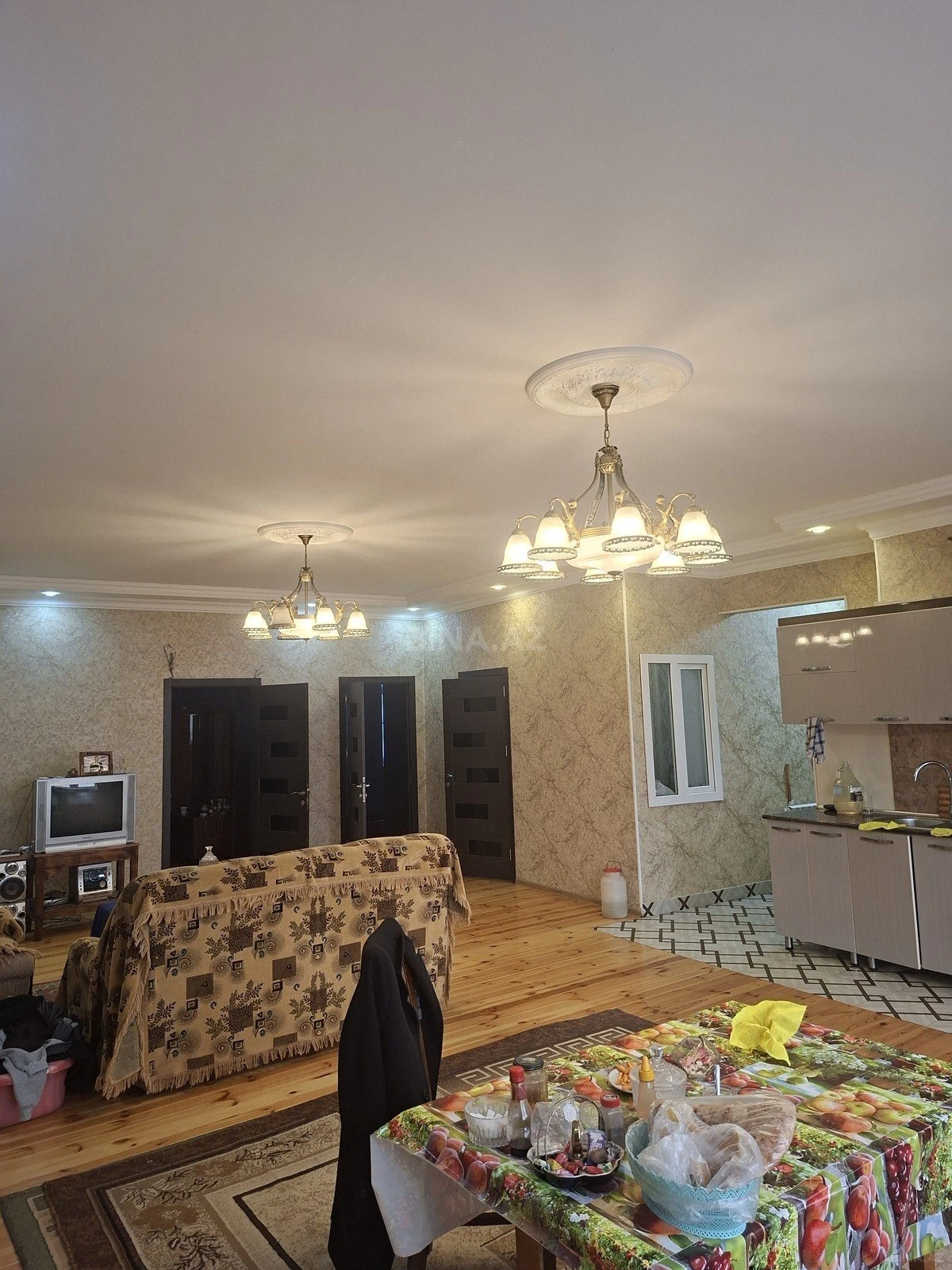 Satılır 7 otaqlı həyət evi 130 m²
