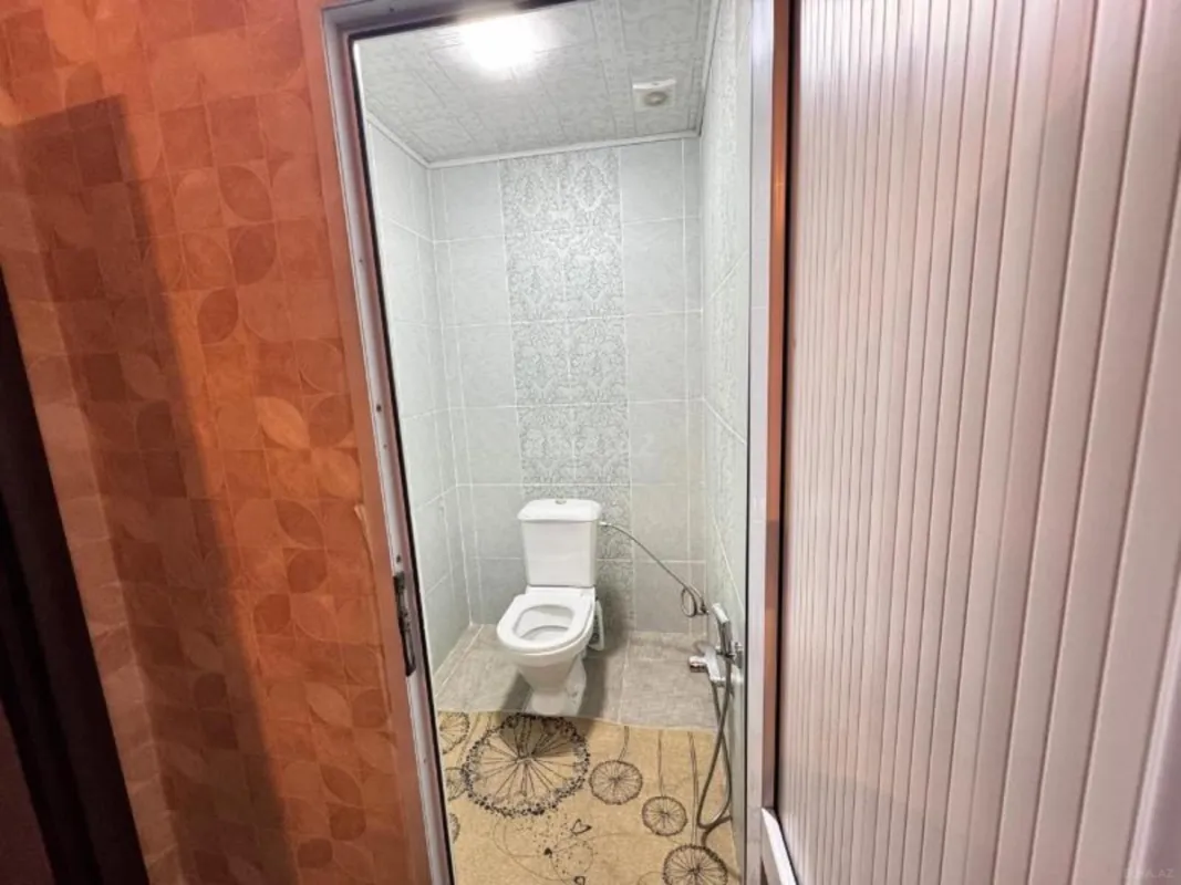 Satılır 4 otaqlı mənzil 110 m²