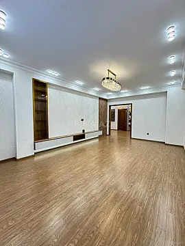 Satılır 3 otaqlı mənzil 136 m² — Bakı 3 otaq 136.00 m²