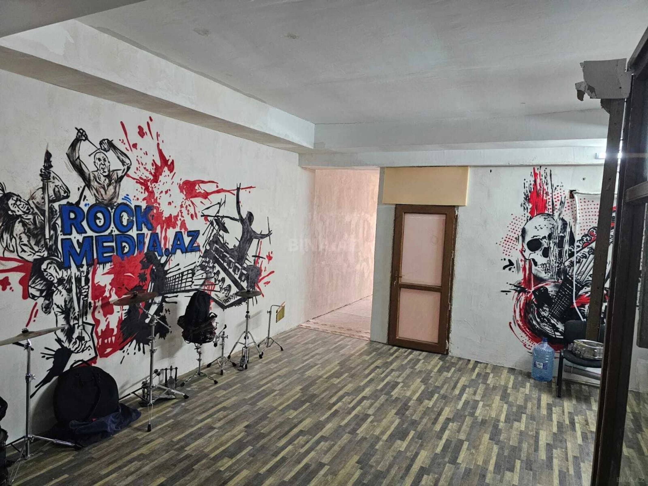 Kirayə verilir 3 otaqlı ofis 125 m²