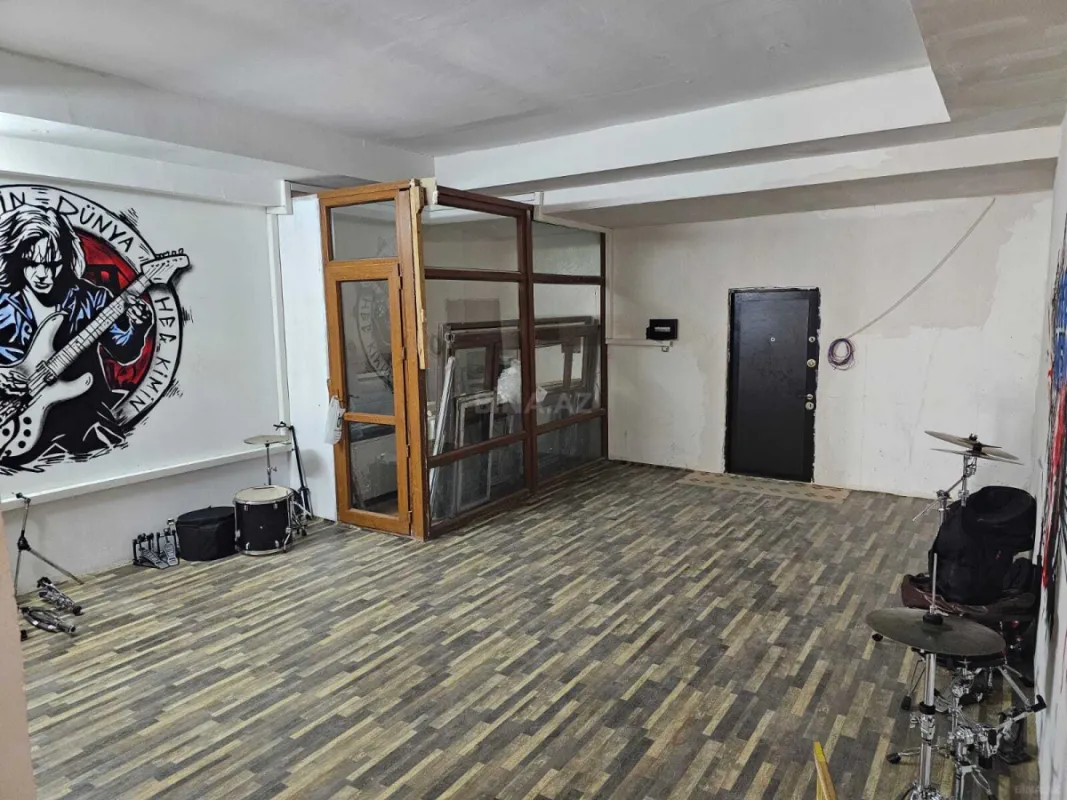 Kirayə verilir 3 otaqlı ofis 125 m²