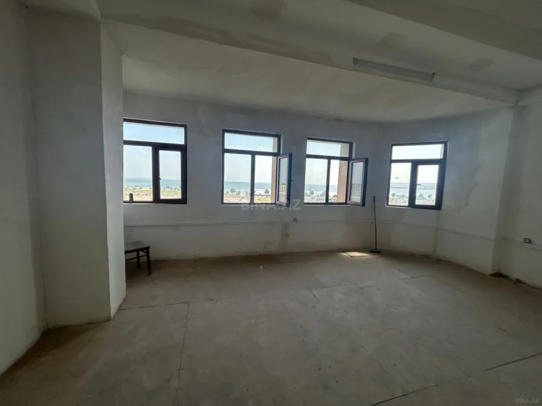 Kirayə verilir 3 otaqlı ofis 125 m²