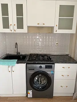 Kirayə verilir 2 otaqlı mənzil 50 m²