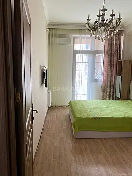 Kirayə verilir 2 otaqlı mənzil 50 m²