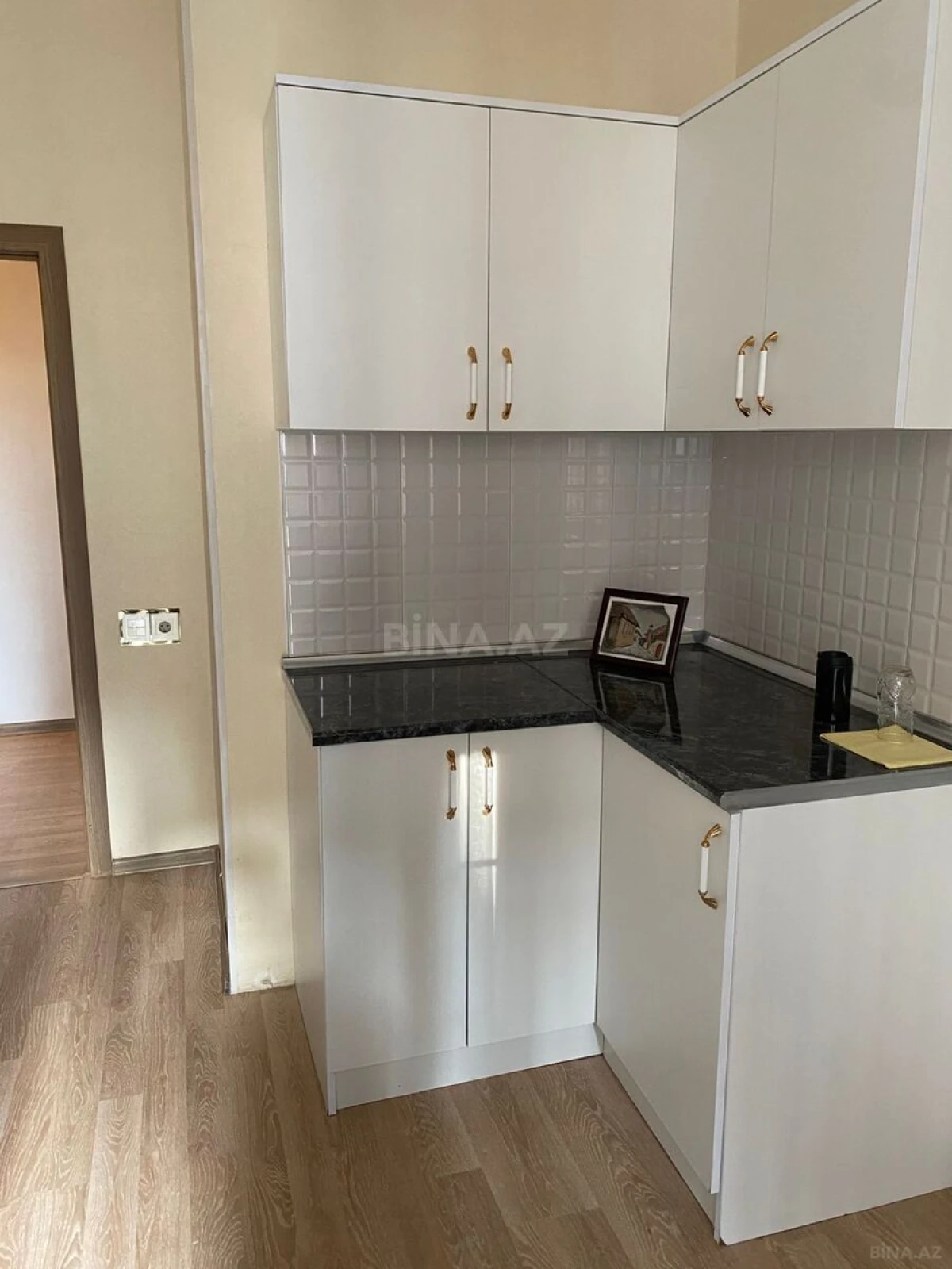Kirayə verilir 2 otaqlı mənzil 50 m²