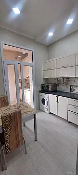 Satılır 3 otaqlı mənzil 85 m²