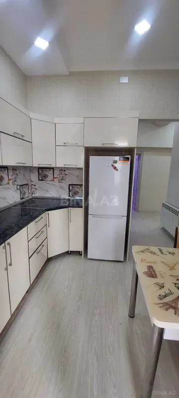 Satılır 3 otaqlı mənzil 85 m²