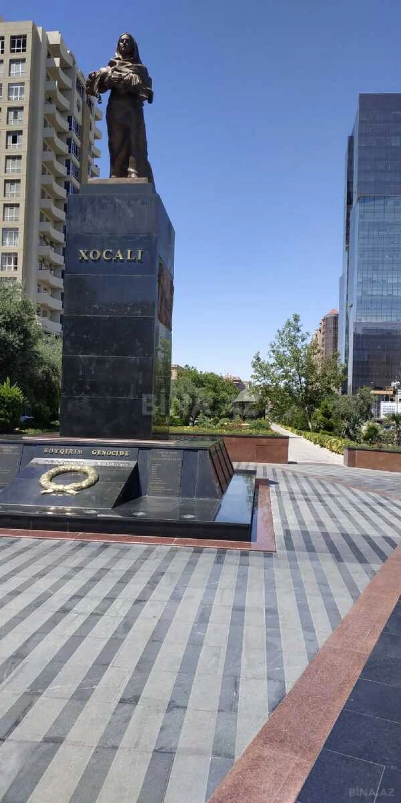 Satılır 4 otaqlı mənzil 90 m²