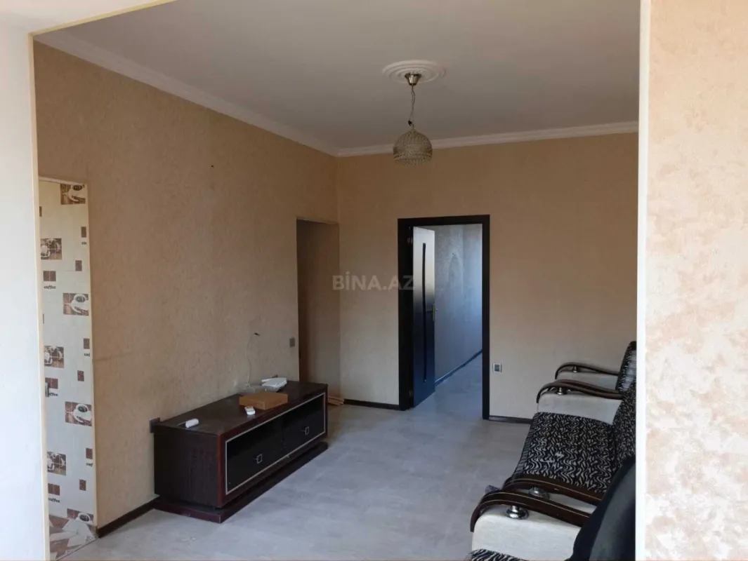 Kirayə verilir 2 otaqlı mənzil 60 m²