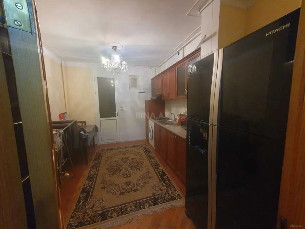 Satılır 4 otaqlı mənzil 95 m²
