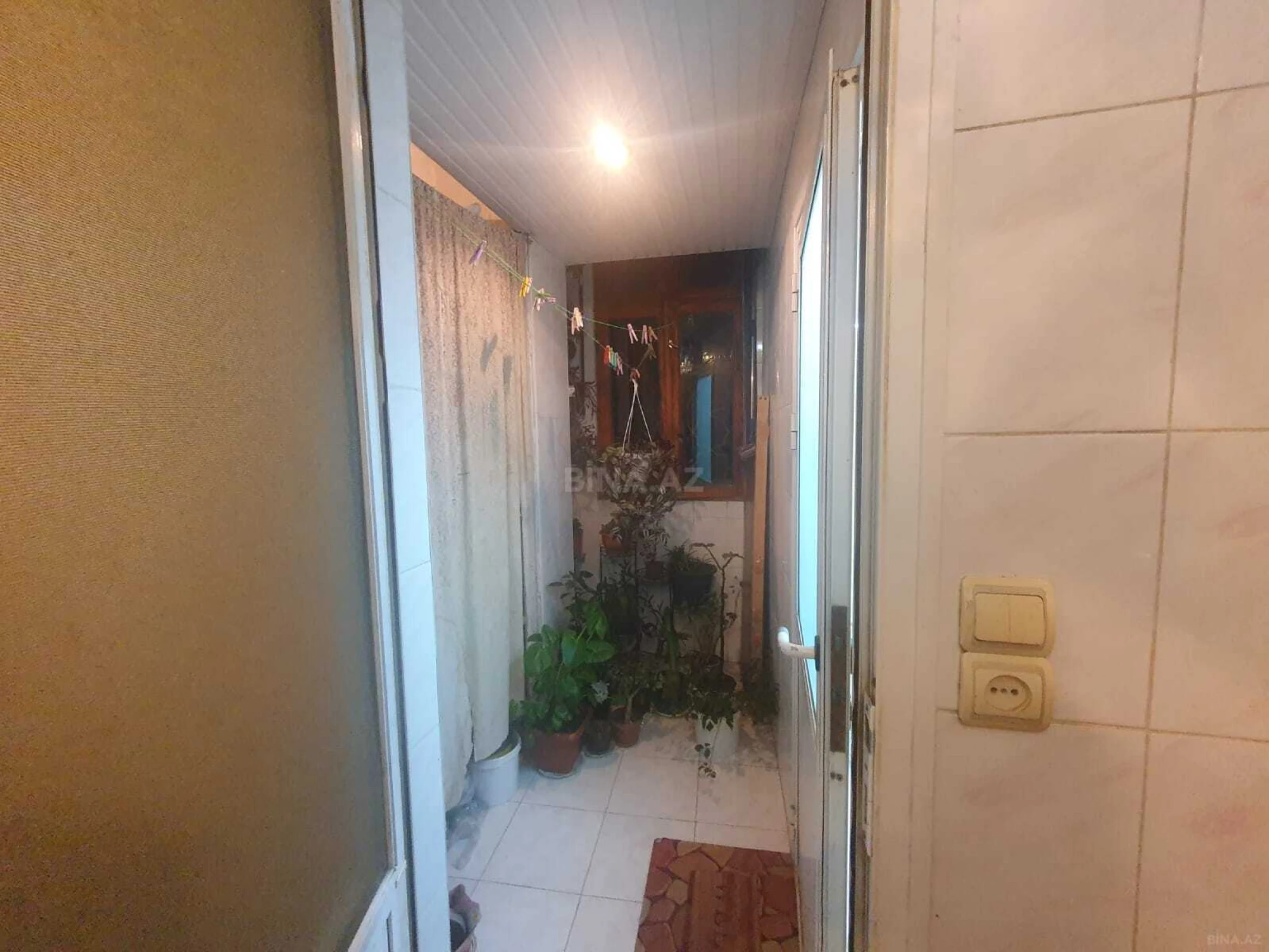Satılır 4 otaqlı mənzil 95 m²