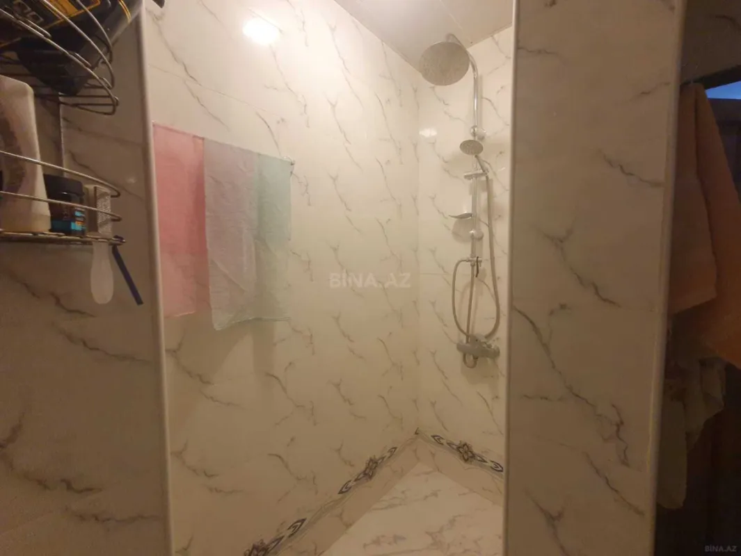 Satılır 4 otaqlı mənzil 95 m²