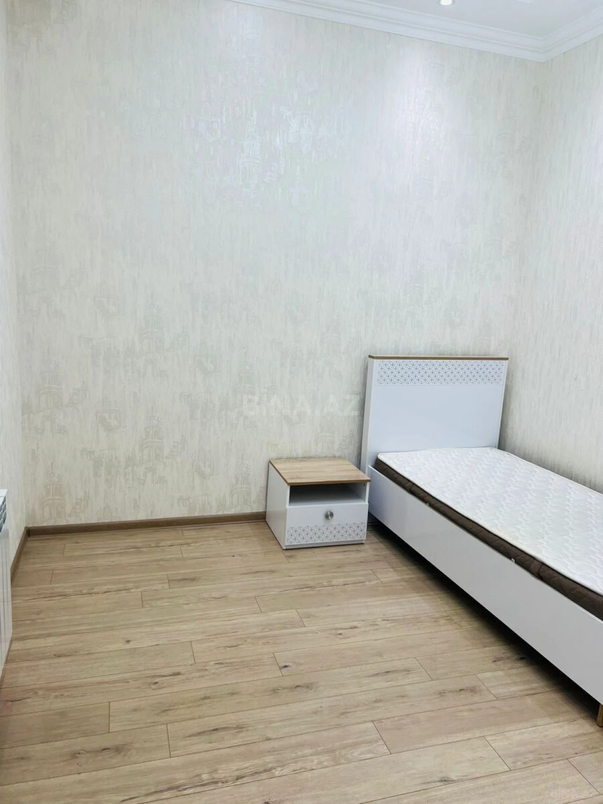 Kirayə verilir 3 otaqlı mənzil 102 m²