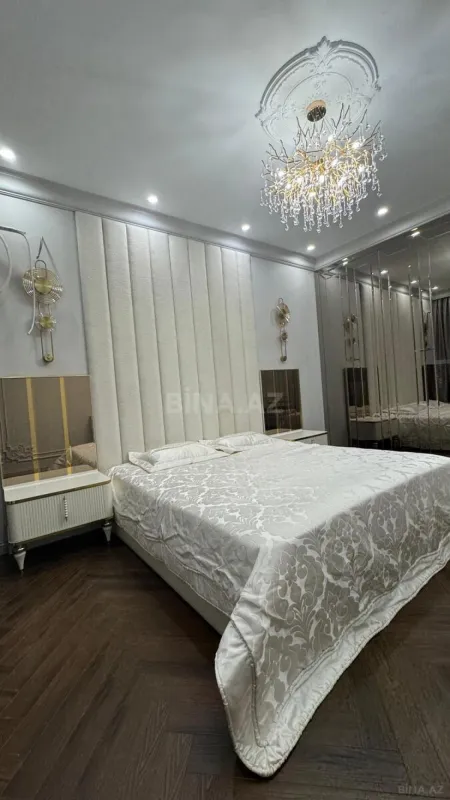Satılır 3 otaqlı mənzil 148 m²
