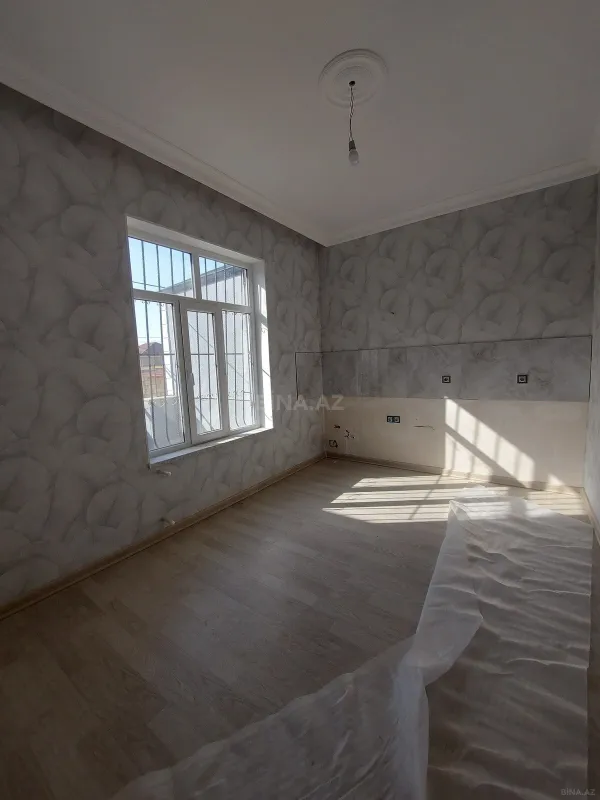 Satılır 4 otaqlı həyət evi 110 m²