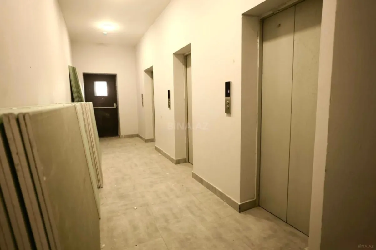 Satılır 3 otaqlı mənzil 108 m²