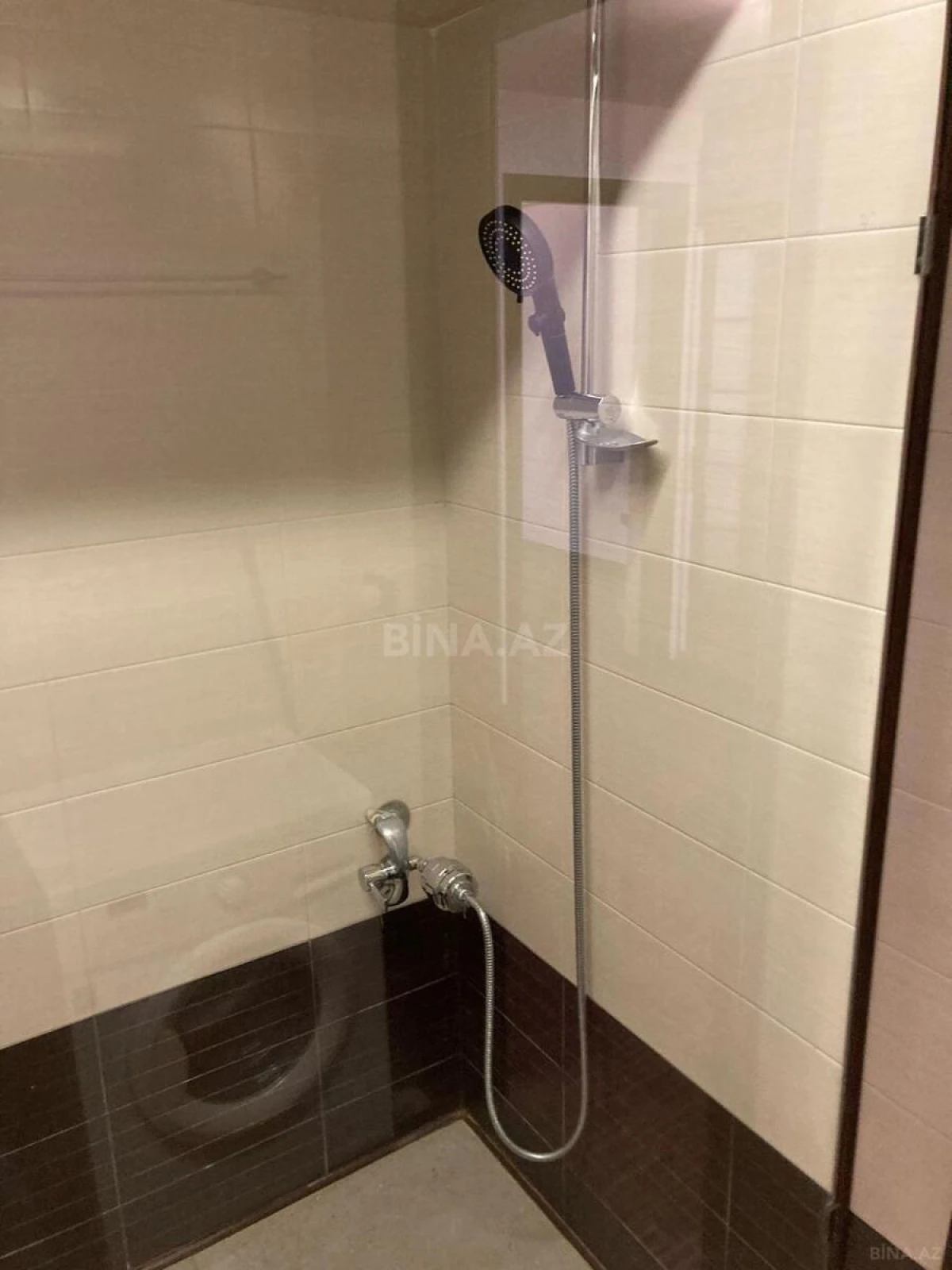 Kirayə verilir 3 otaqlı mənzil 100 m²