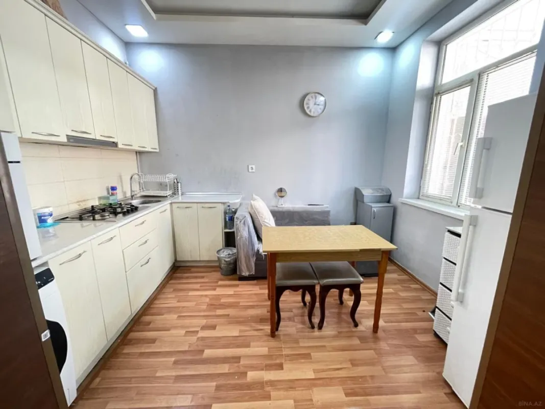 Satılır 3 otaqlı mənzil 90 m²