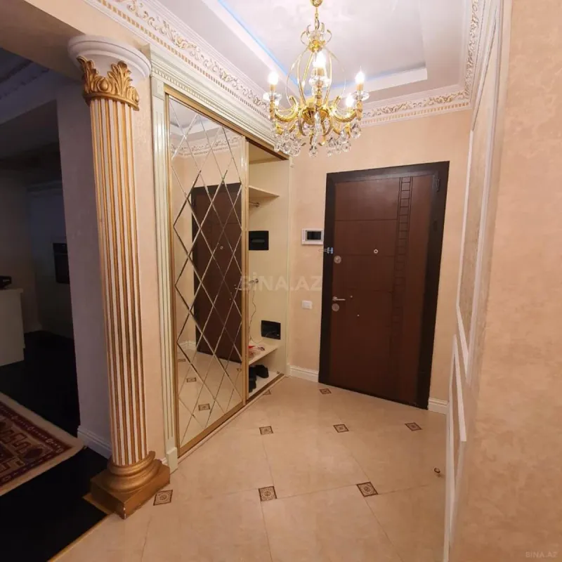 Kirayə verilir 3 otaqlı mənzil 105 m²