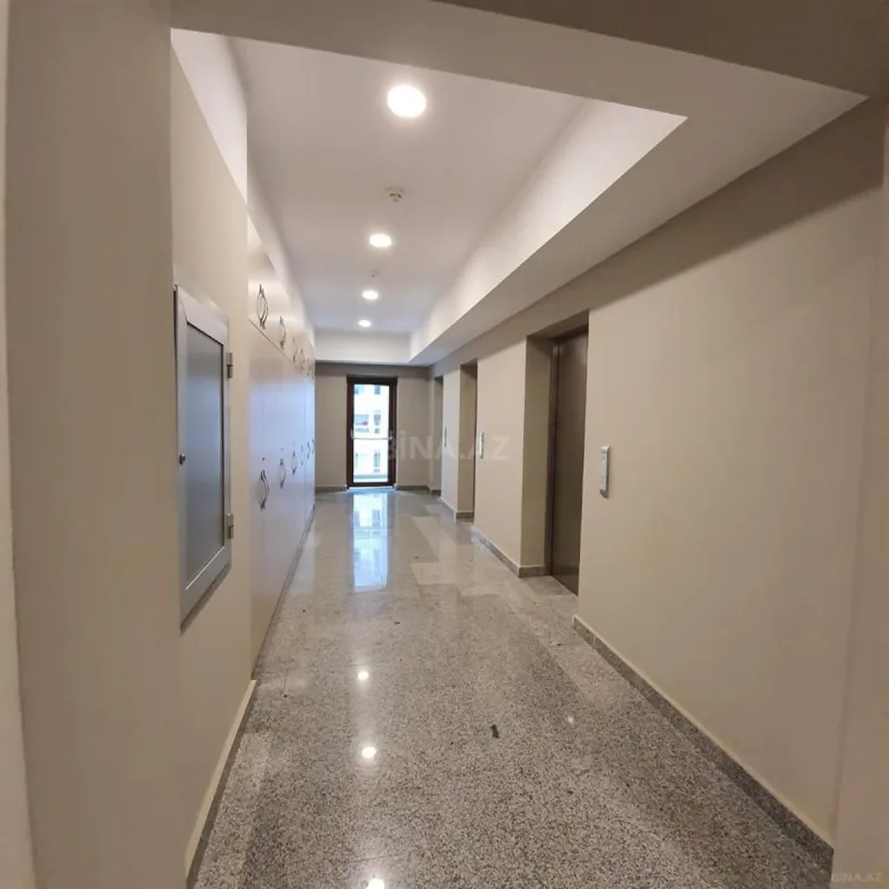Kirayə verilir 3 otaqlı mənzil 105 m²