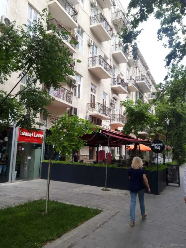 Kirayə verilir 2 otaqlı mənzil 57 m²