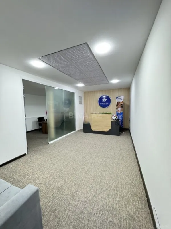 Kirayə verilir 2 otaqlı ofis 35 m²