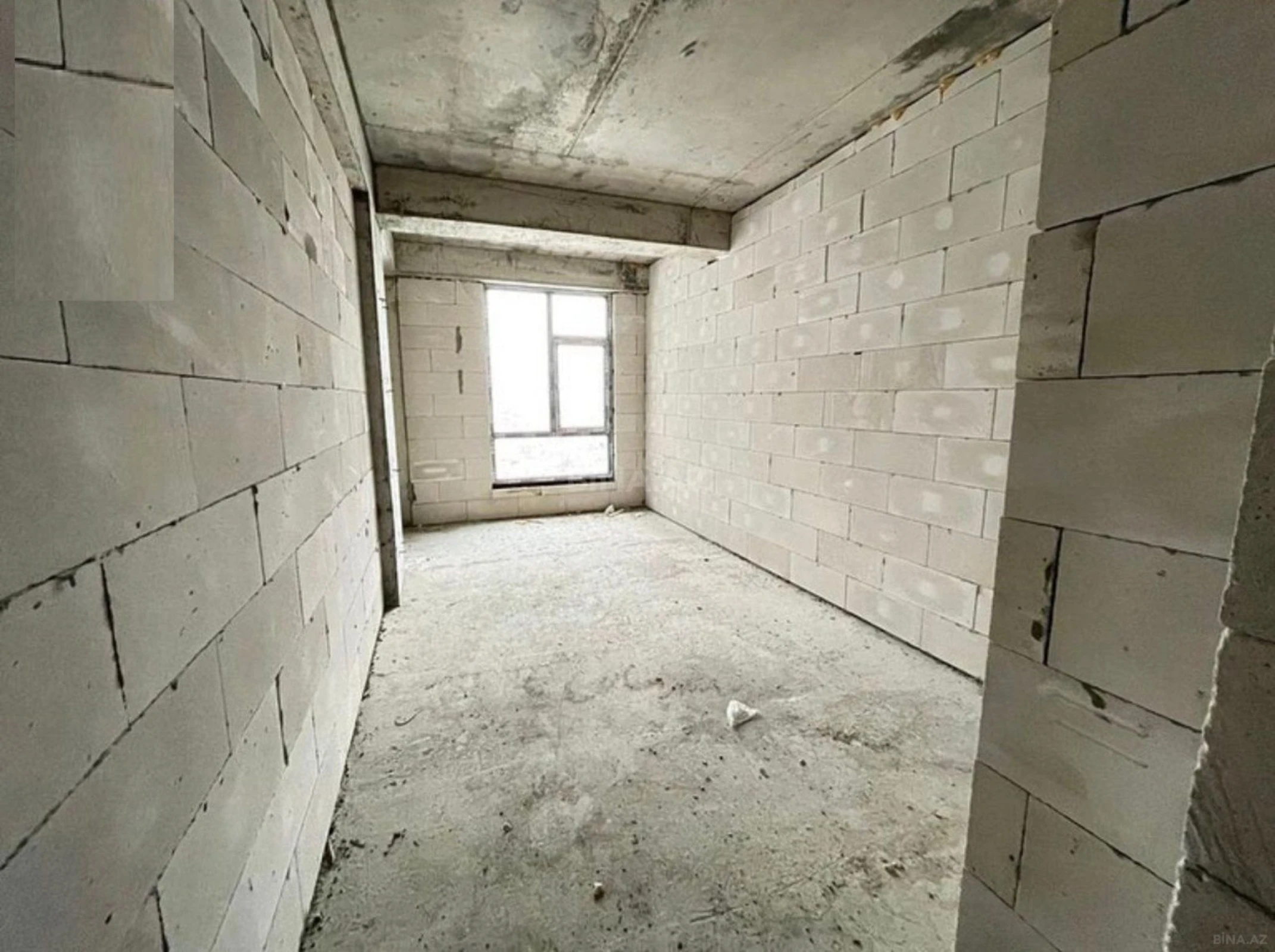 Satılır 1 otaqlı mənzil 45 m²