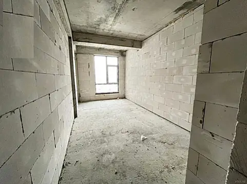 Satılır 1 otaqlı mənzil 45 m²