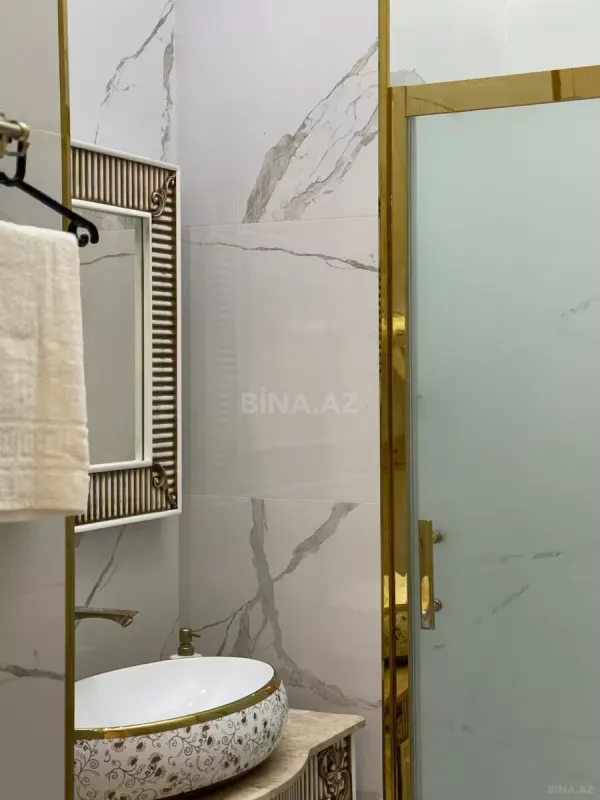 Kirayə verilir 2 otaqlı mənzil 80 m²