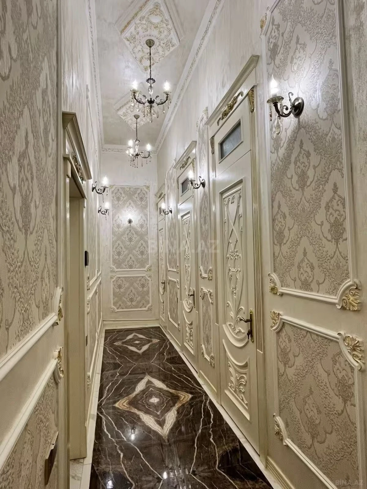 Kirayə verilir 2 otaqlı mənzil 80 m²