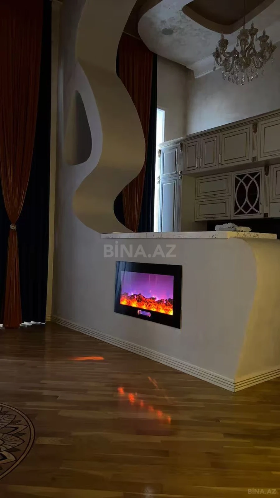 Kirayə verilir 2 otaqlı mənzil 80 m²