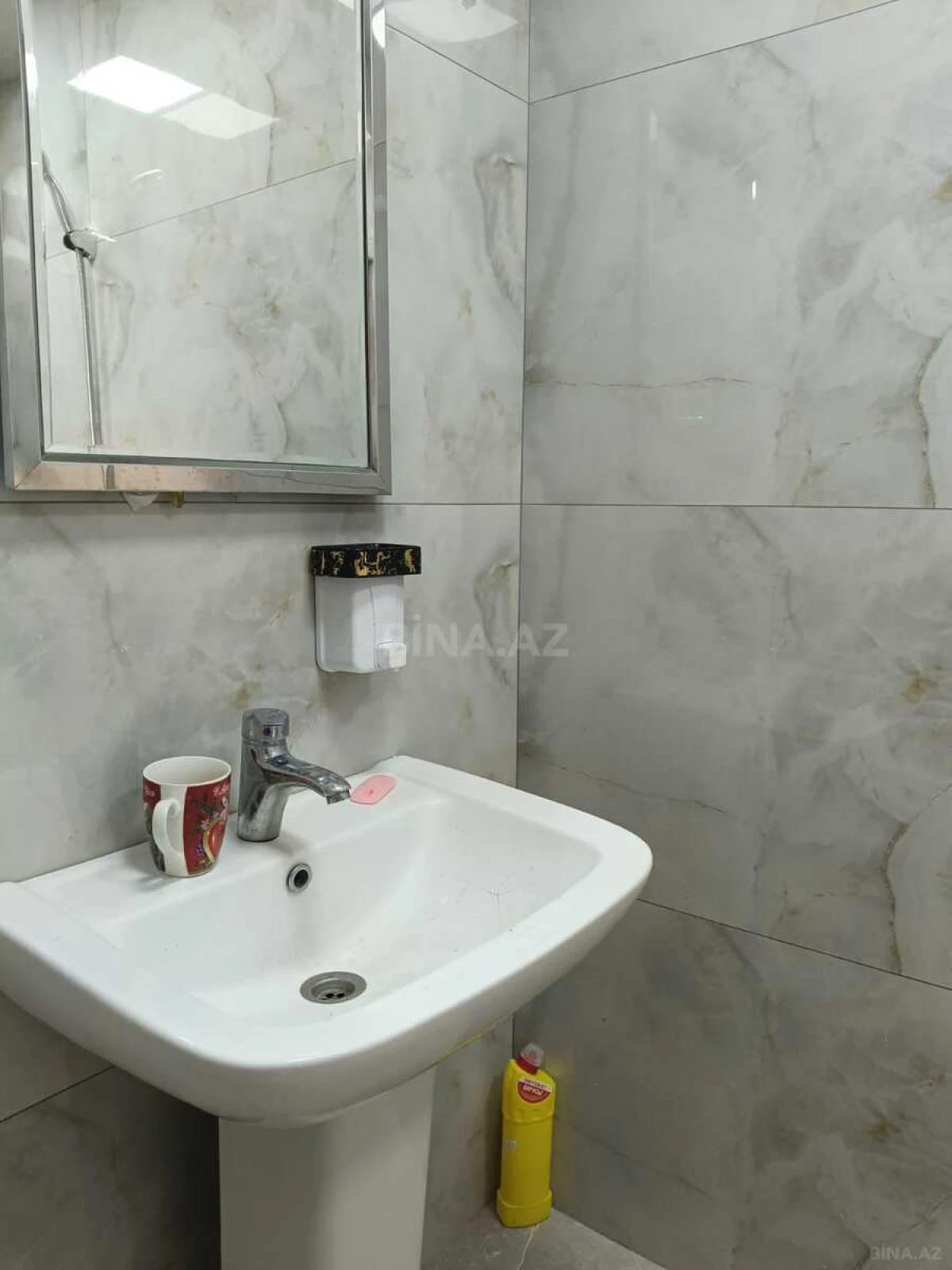 Kirayə verilir obyekt 100 m²