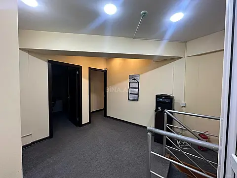 Kirayə verilir 6 otaqlı ofis 180 m²