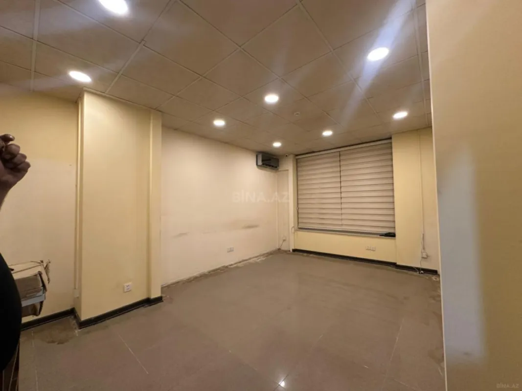 Kirayə verilir 6 otaqlı ofis 180 m²
