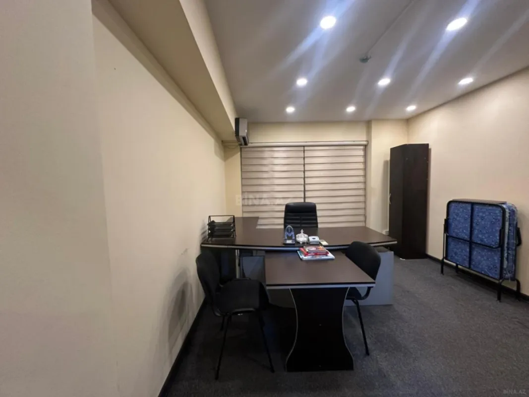 Kirayə verilir 6 otaqlı ofis 180 m²