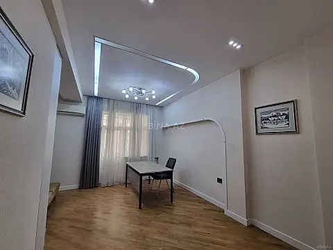 Kirayə verilir 3 otaqlı ofis 150 m²
