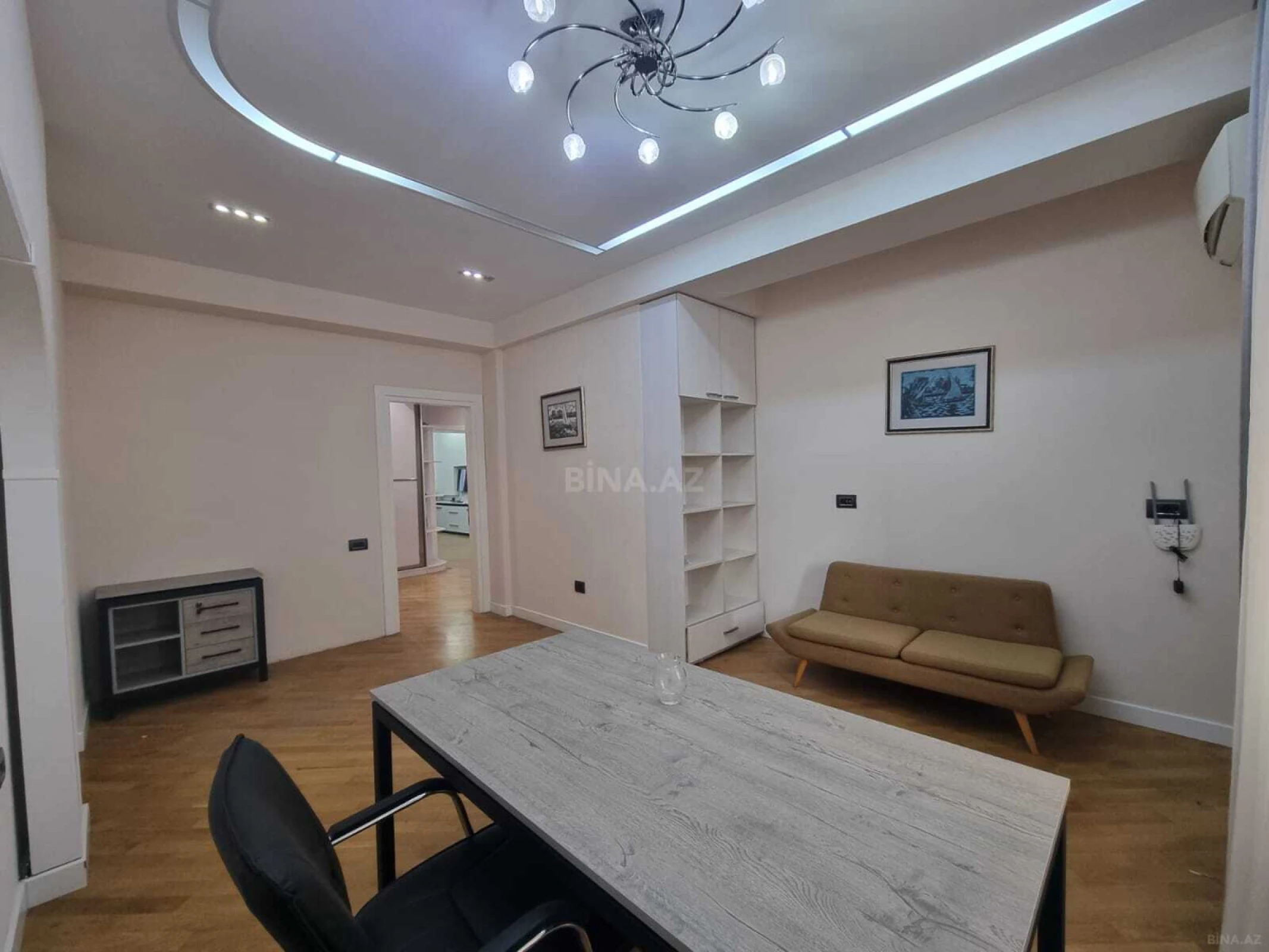 Kirayə verilir 3 otaqlı ofis 150 m²