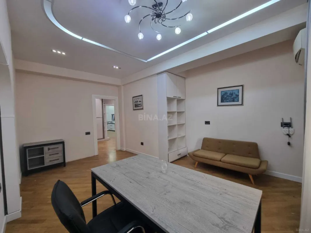 Kirayə verilir 3 otaqlı ofis 150 m²