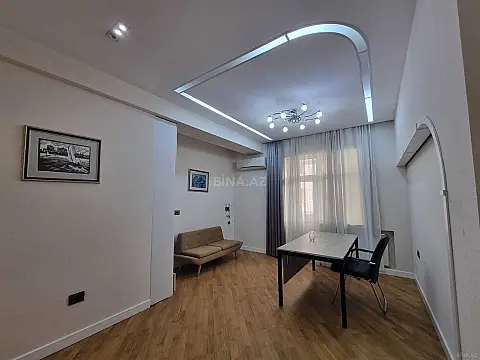 Kirayə verilir 3 otaqlı ofis 150 m²