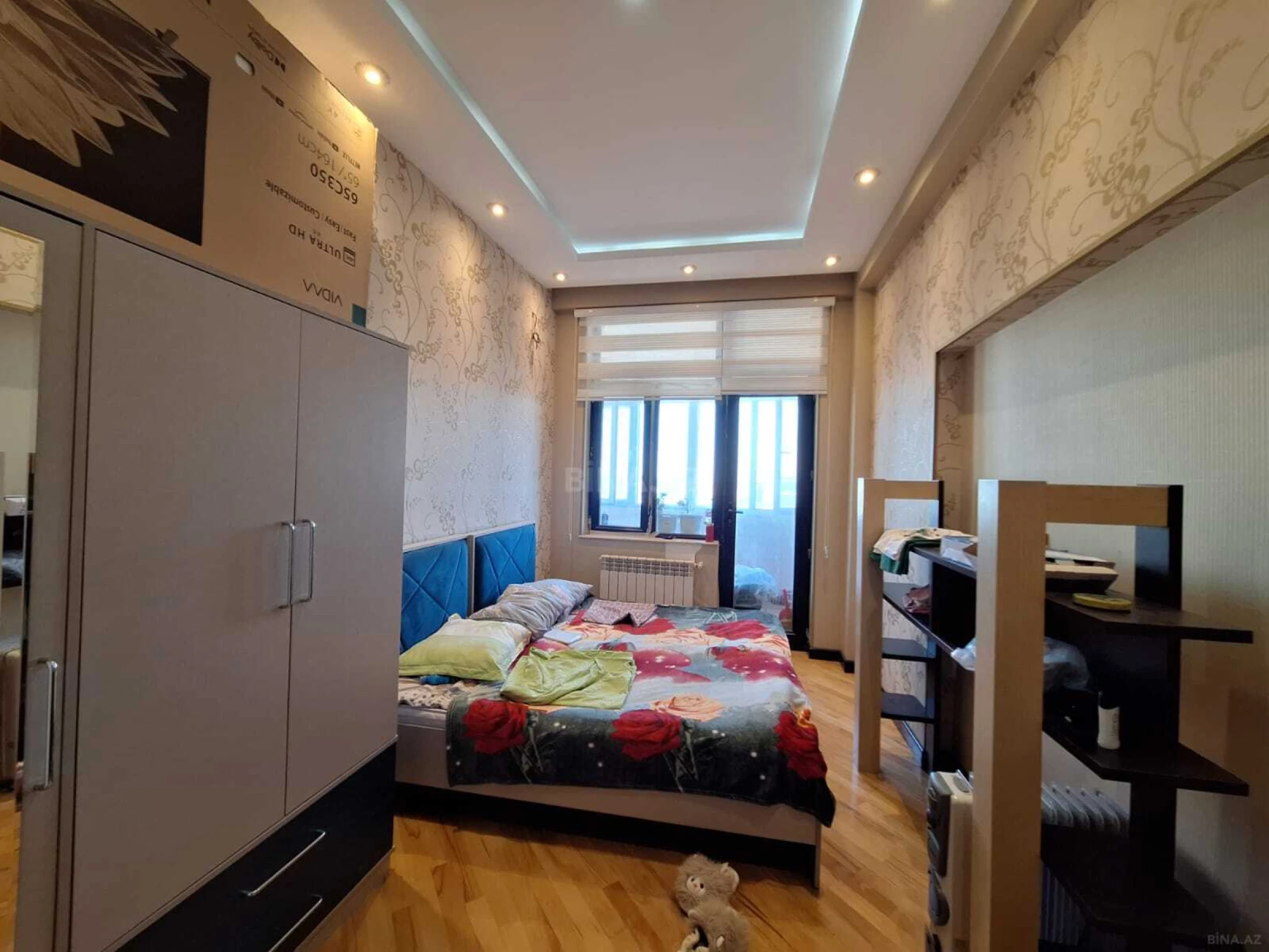 Satılır 4 otaqlı mənzil 105 m²