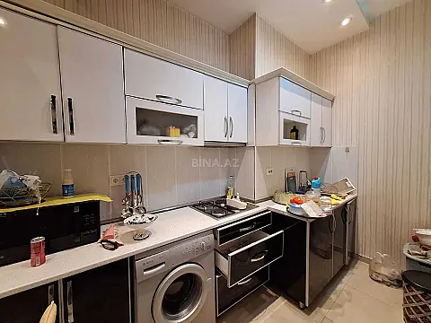 Satılır 4 otaqlı mənzil 105 m²