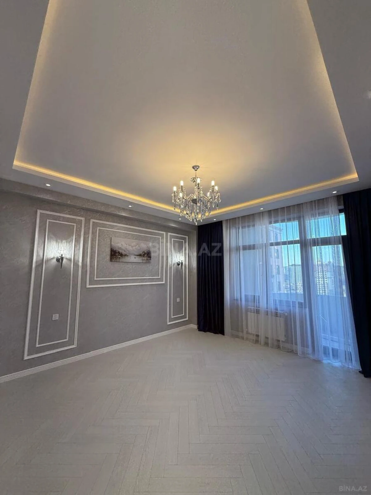 Satılır 3 otaqlı mənzil 105 m²
