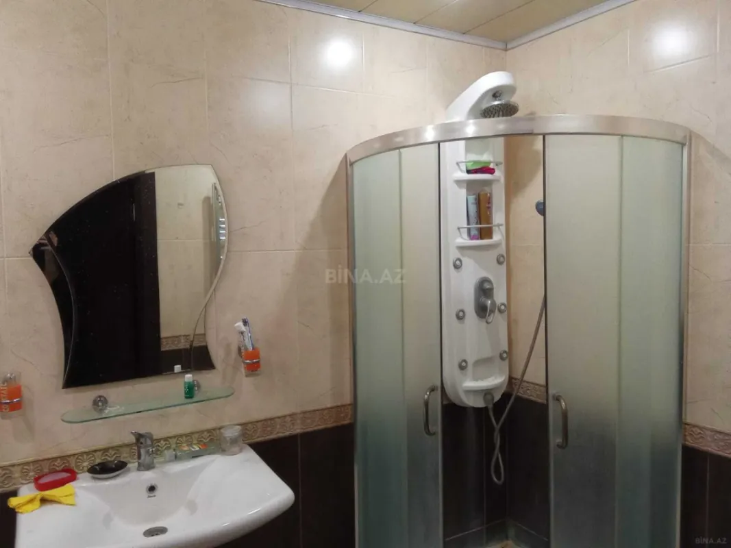 Kirayə verilir 2 otaqlı mənzil 100 m²