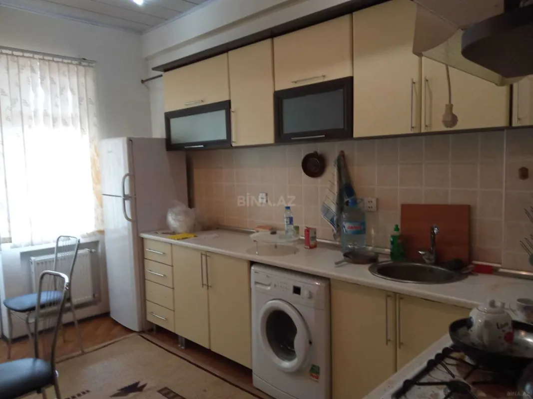 Kirayə verilir 2 otaqlı mənzil 100 m²