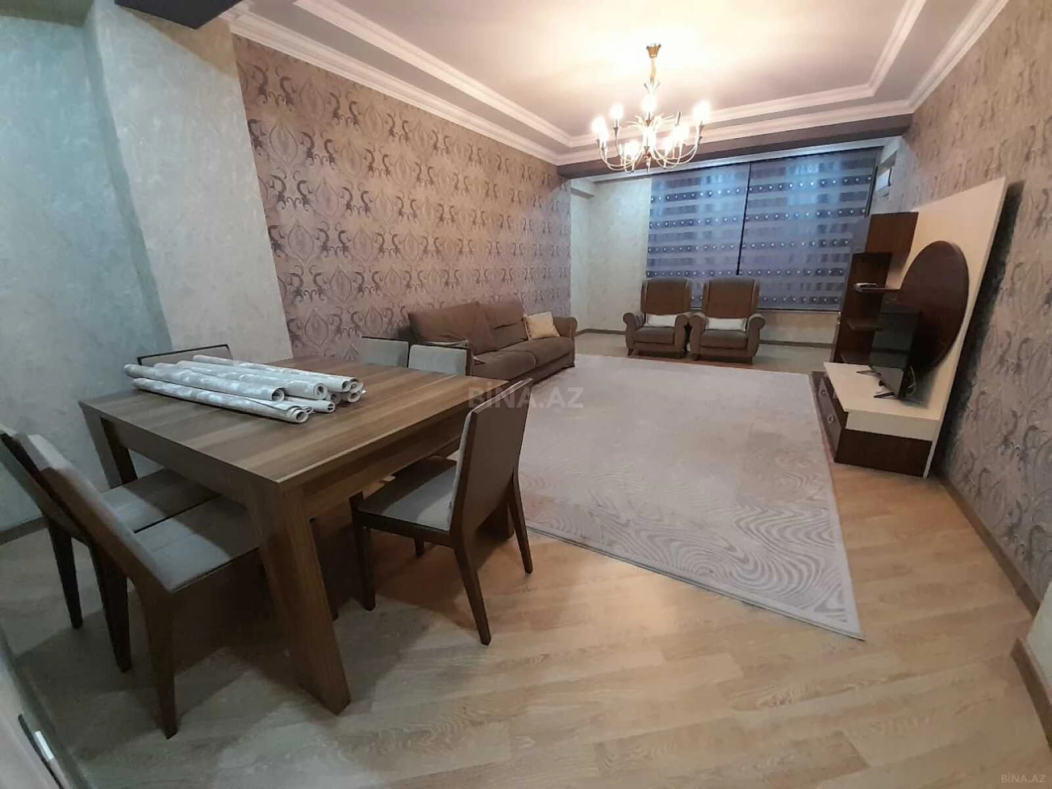 Kirayə verilir 3 otaqlı mənzil 135 m²