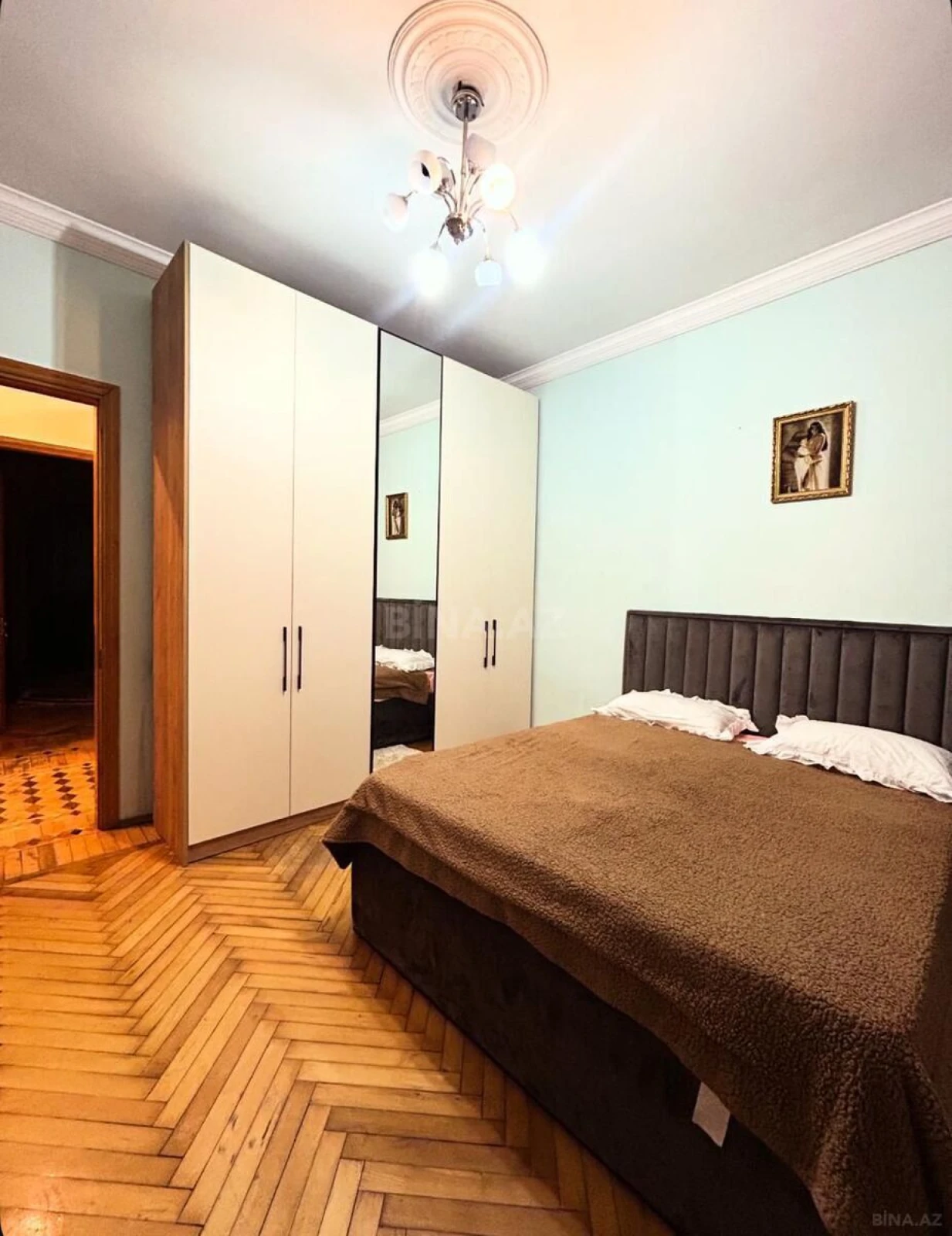 Satılır 2 otaqlı mənzil 65 m²
