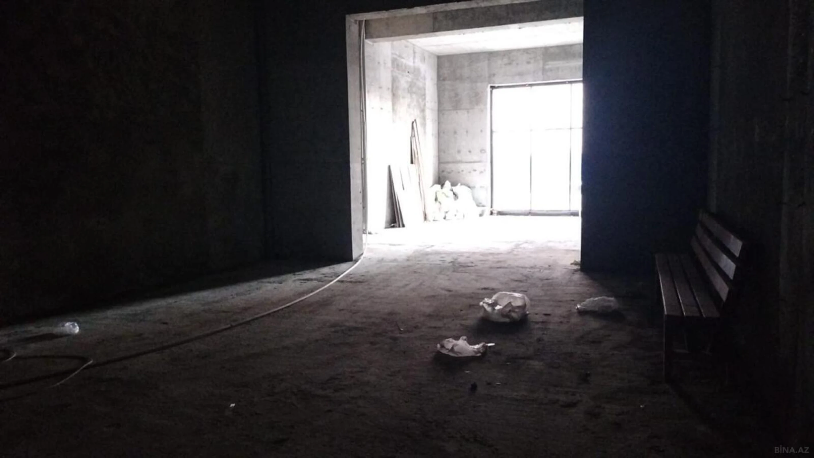 Satılır obyekt 124 m²